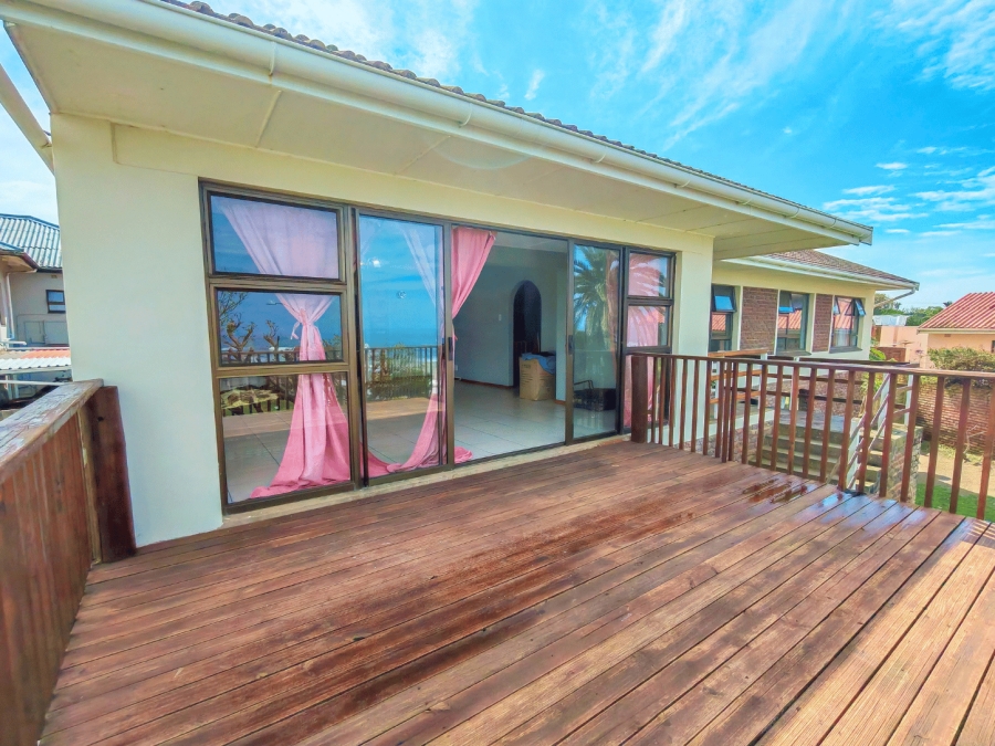 To Let 5 Bedroom Property for Rent in Gonubie Eastern Cape